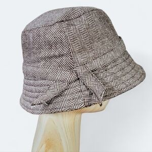 Showtime Brown Tweed Bucket Hat Women's Size OS